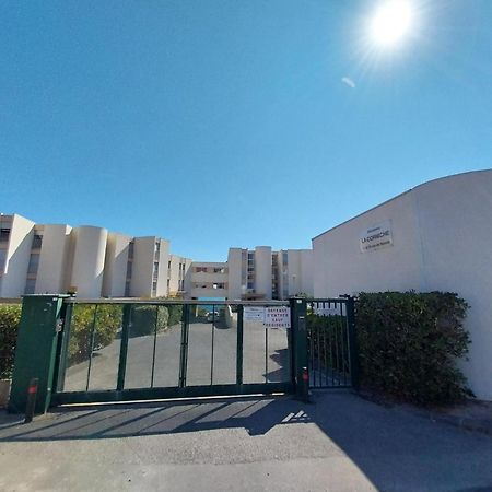 40 M², 1Ere Ligne Mer, Dernier Etage Avec Ascenseur Sete Exterior photo