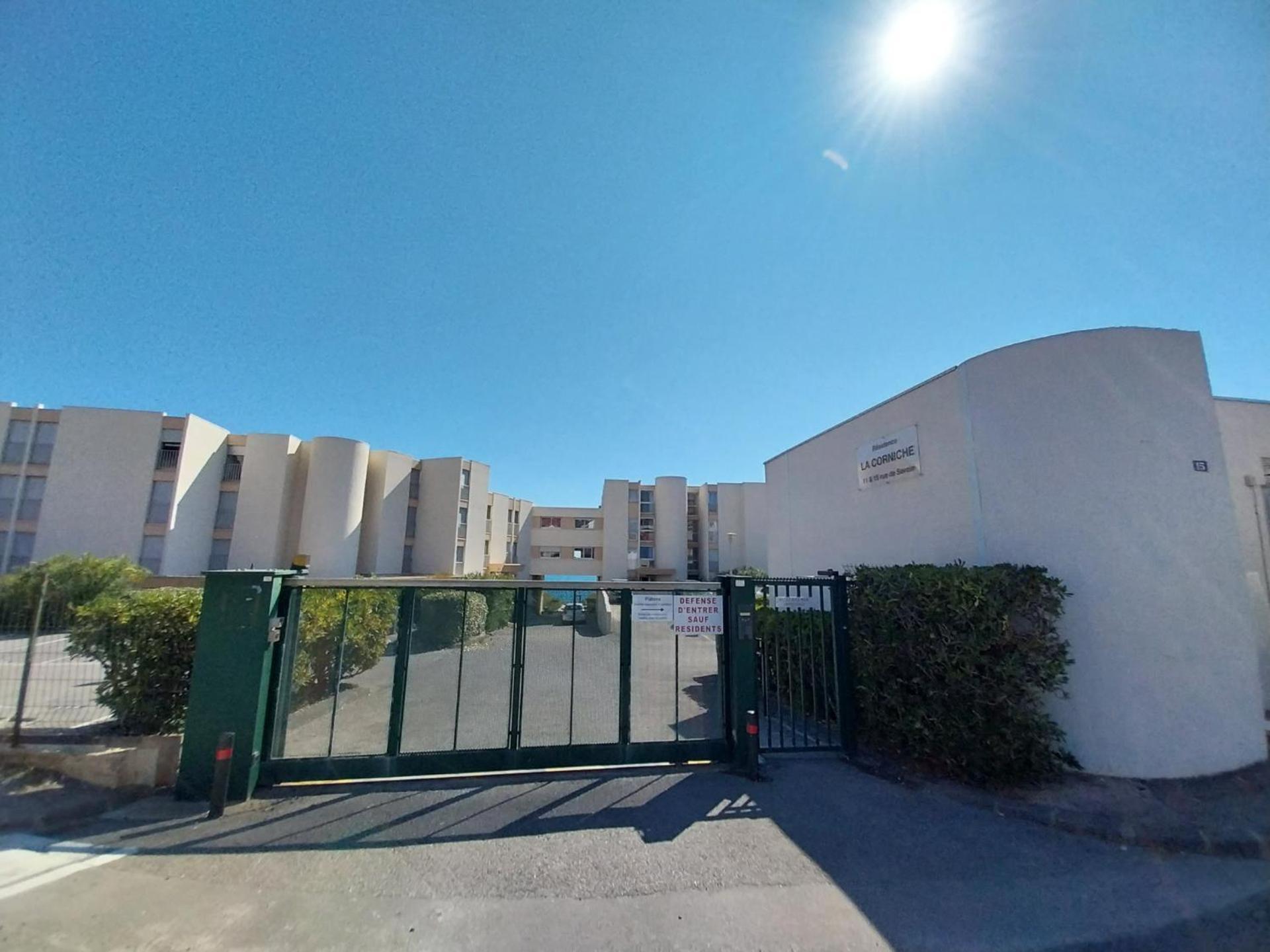 40 M², 1Ere Ligne Mer, Dernier Etage Avec Ascenseur Sete Exterior photo