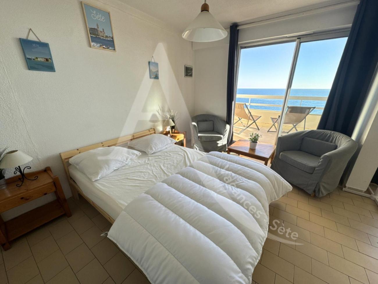 40 M², 1Ere Ligne Mer, Dernier Etage Avec Ascenseur Sete Exterior photo